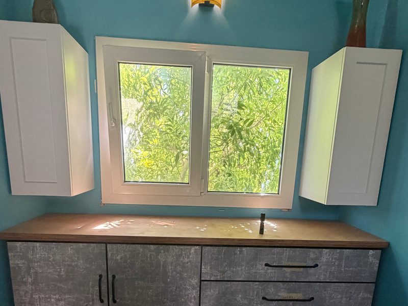 Drawers and wall cabinets, second view